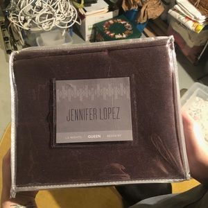 NWT!!! Jennifer Lopez Purple Bed Skirt